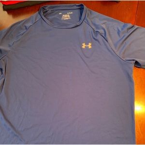 Men’s Under Armour tech  athletic blue shirt